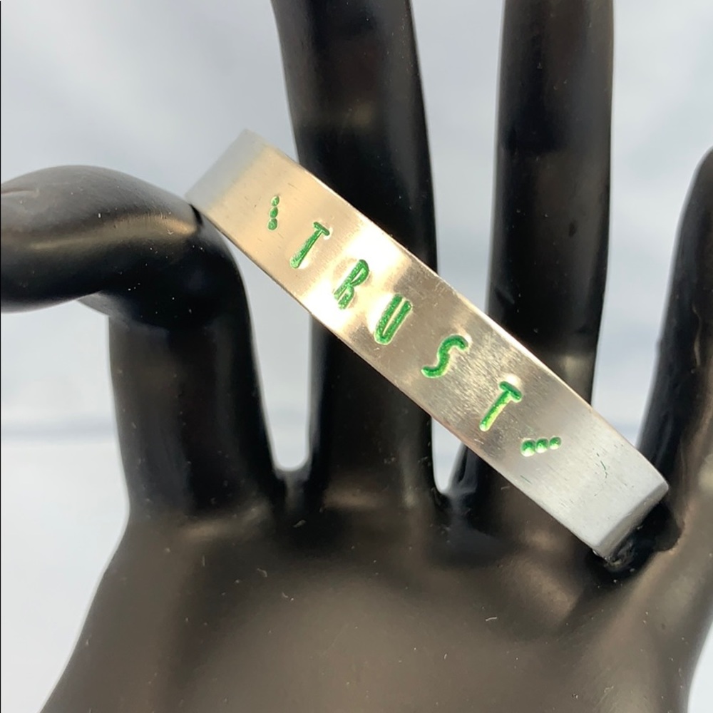 ⭐️🌸Adorned Crown Trust green stamp cuff bracelet